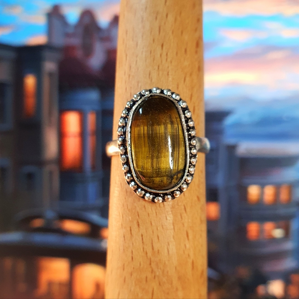 Tiger's Eye Sterling Silver Plated Ring Size 9